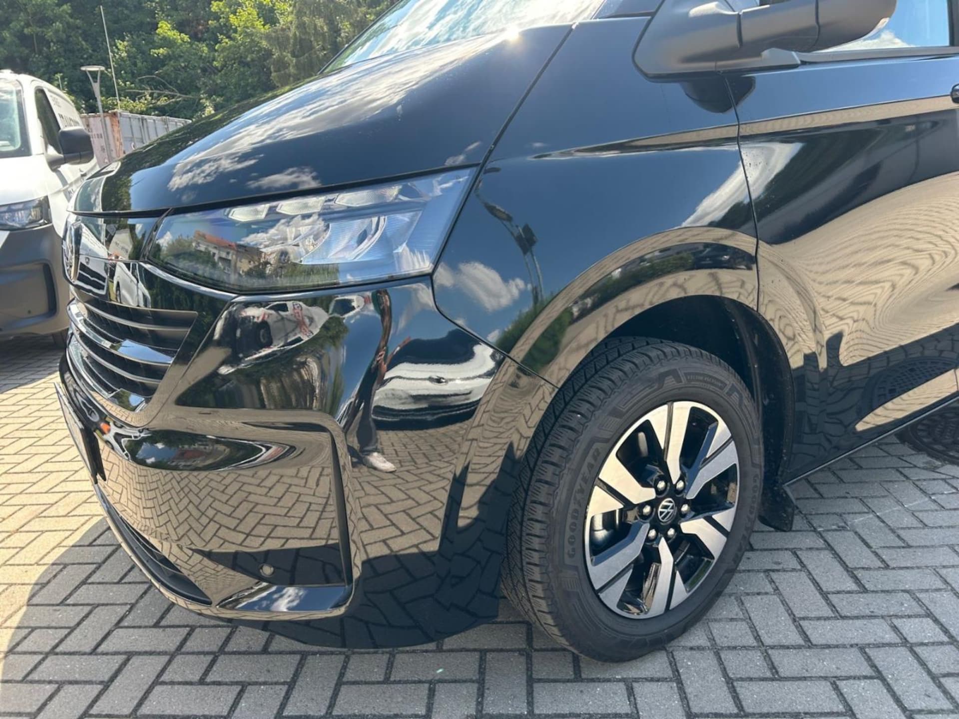 Volkswagen Caravelle langer Radstand Life