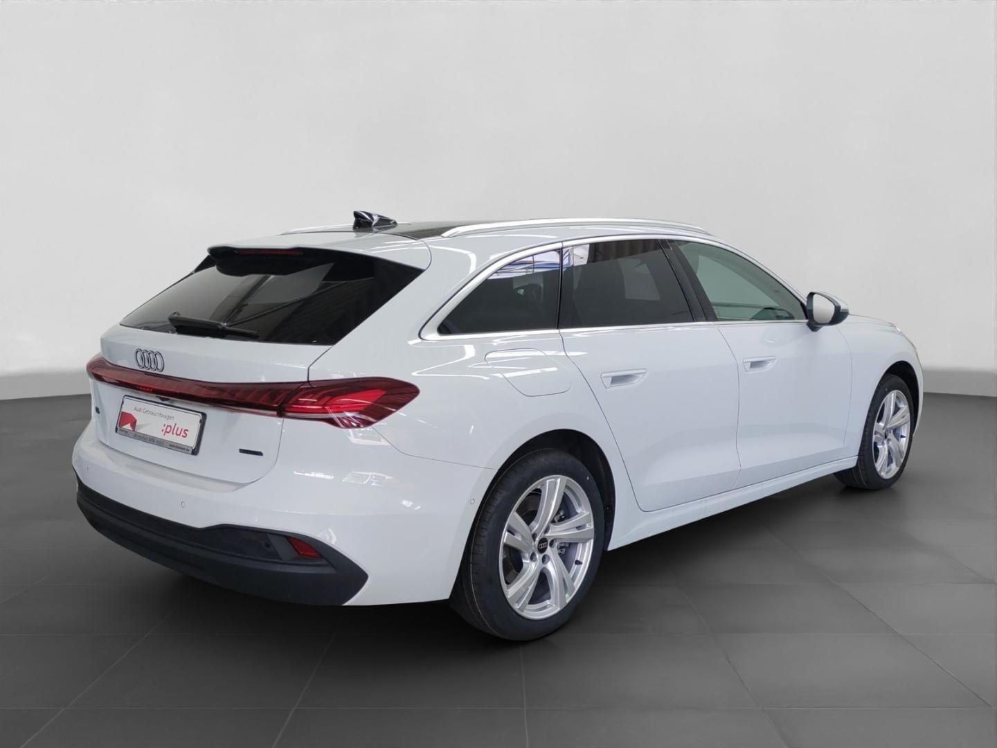 Bild über Audi A5 Avant TDI quattro 150 kW S tronic - für weitere Informationen kontaktieren Sie den Audi Partner