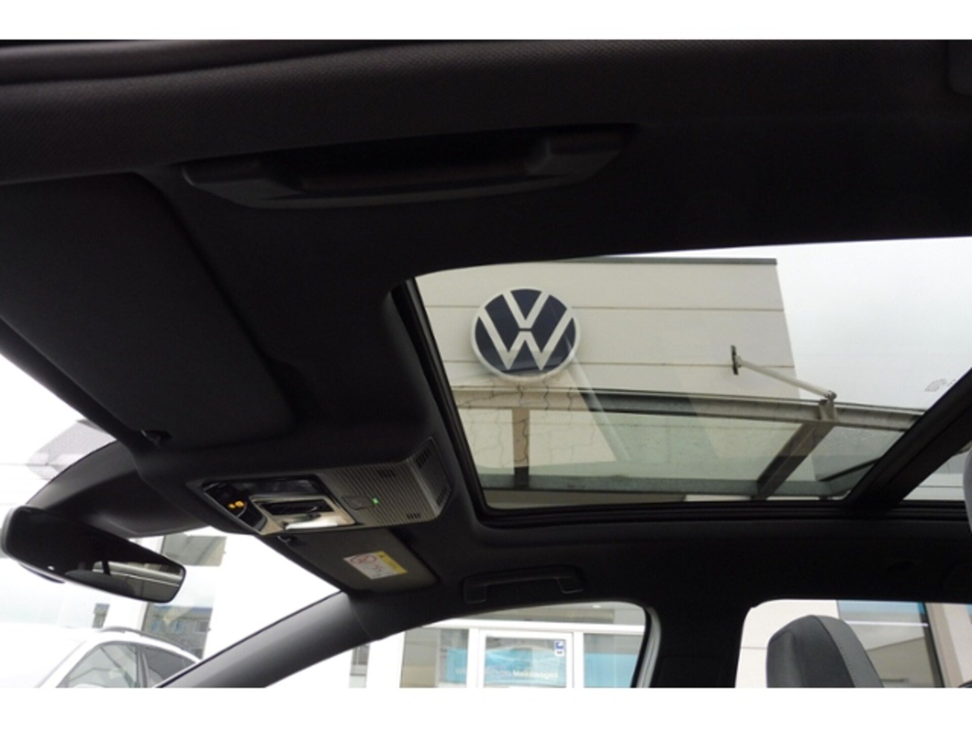 Volkswagen Golf Variant R-Line