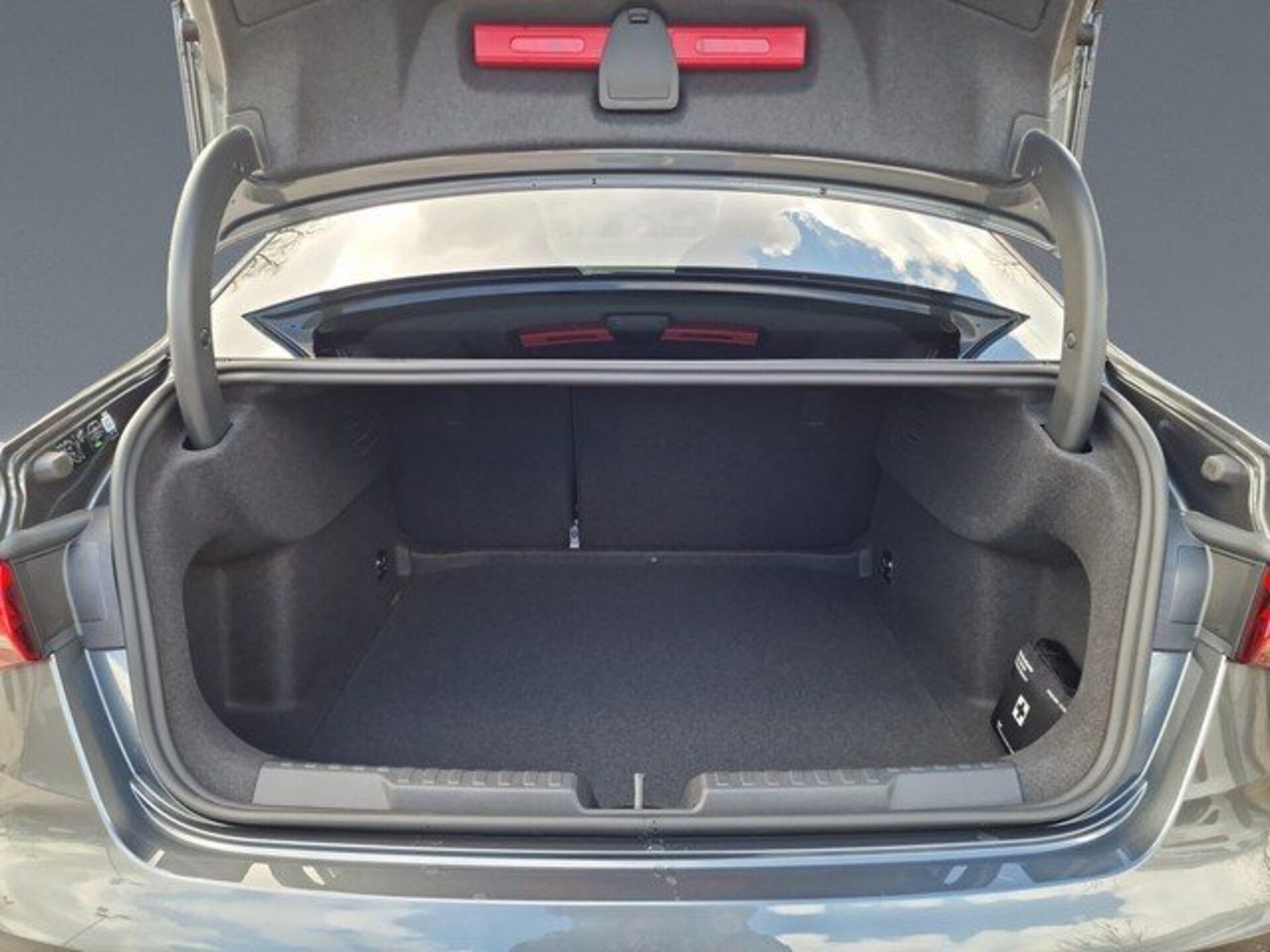 Audi A3 Limousine S line