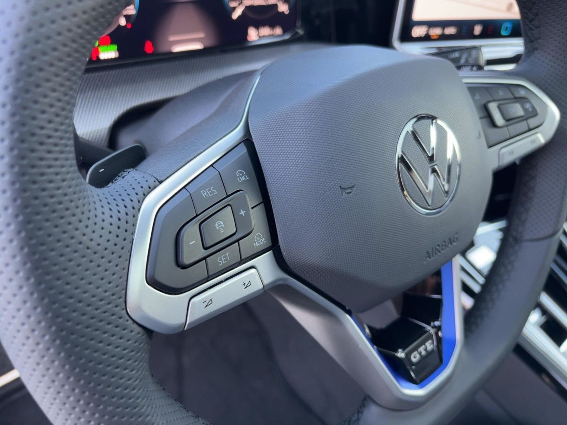Volkswagen Golf GTE