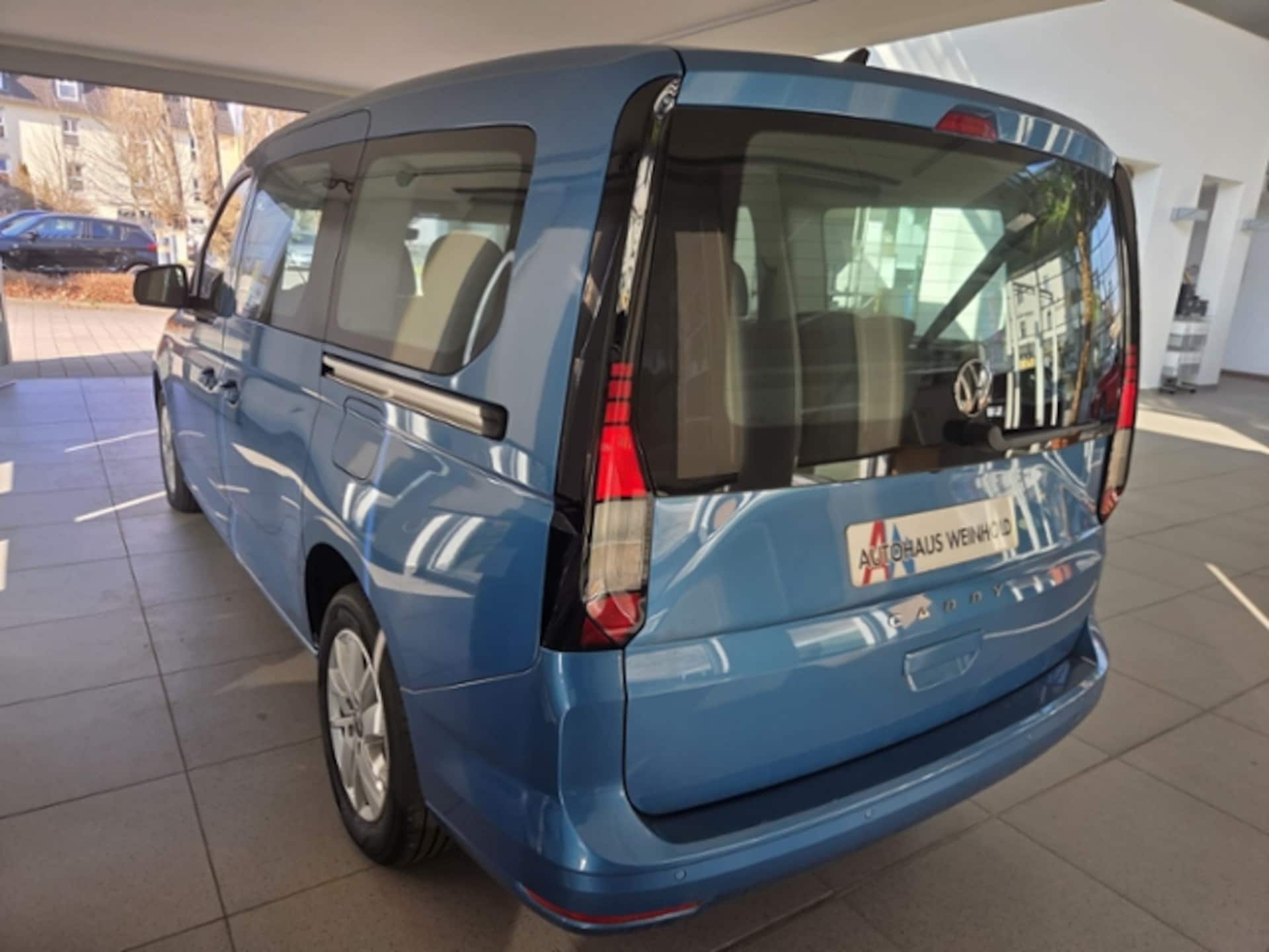 Volkswagen Caddy Maxi Basis-Modell