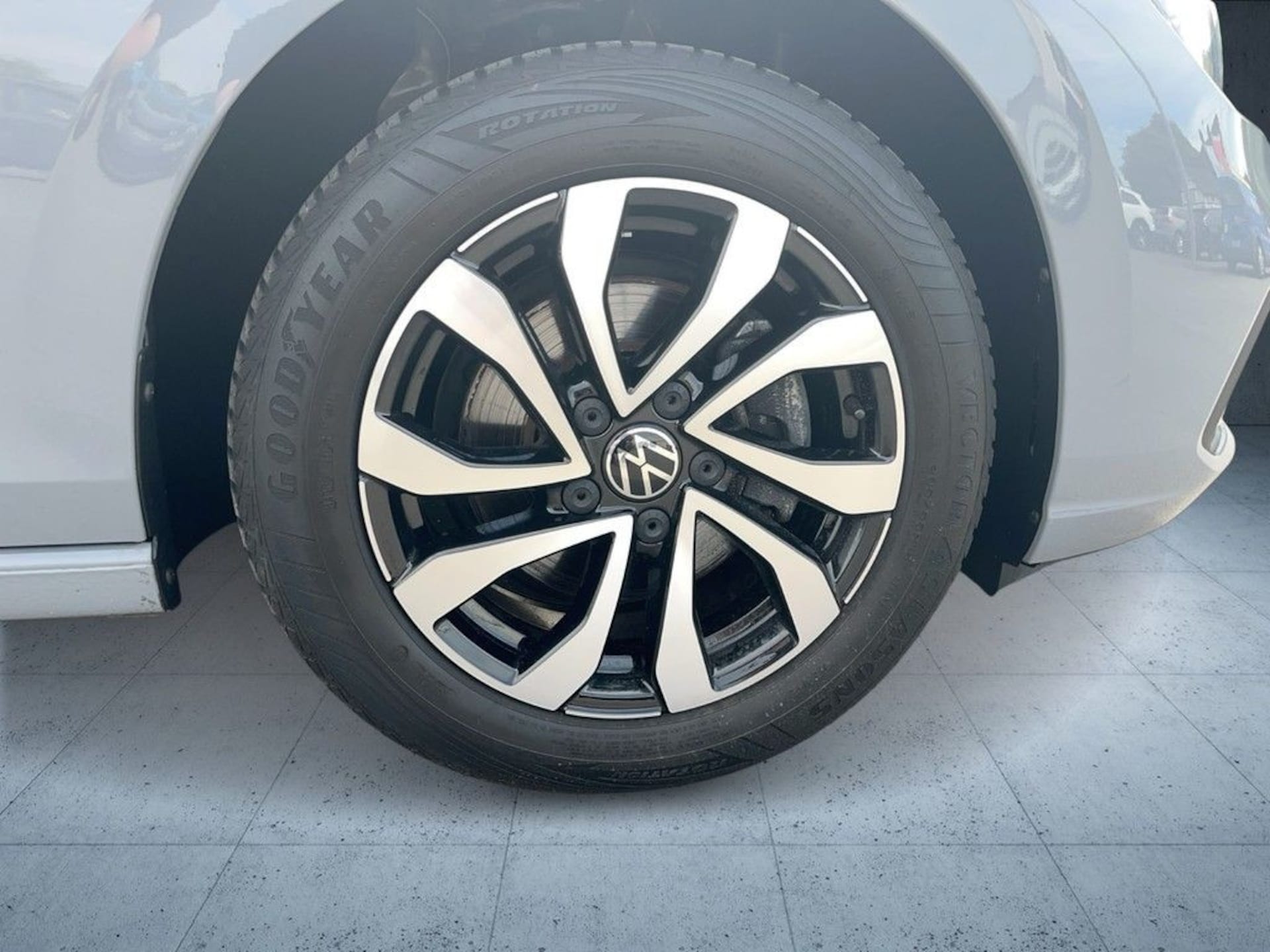 Volkswagen Golf Active