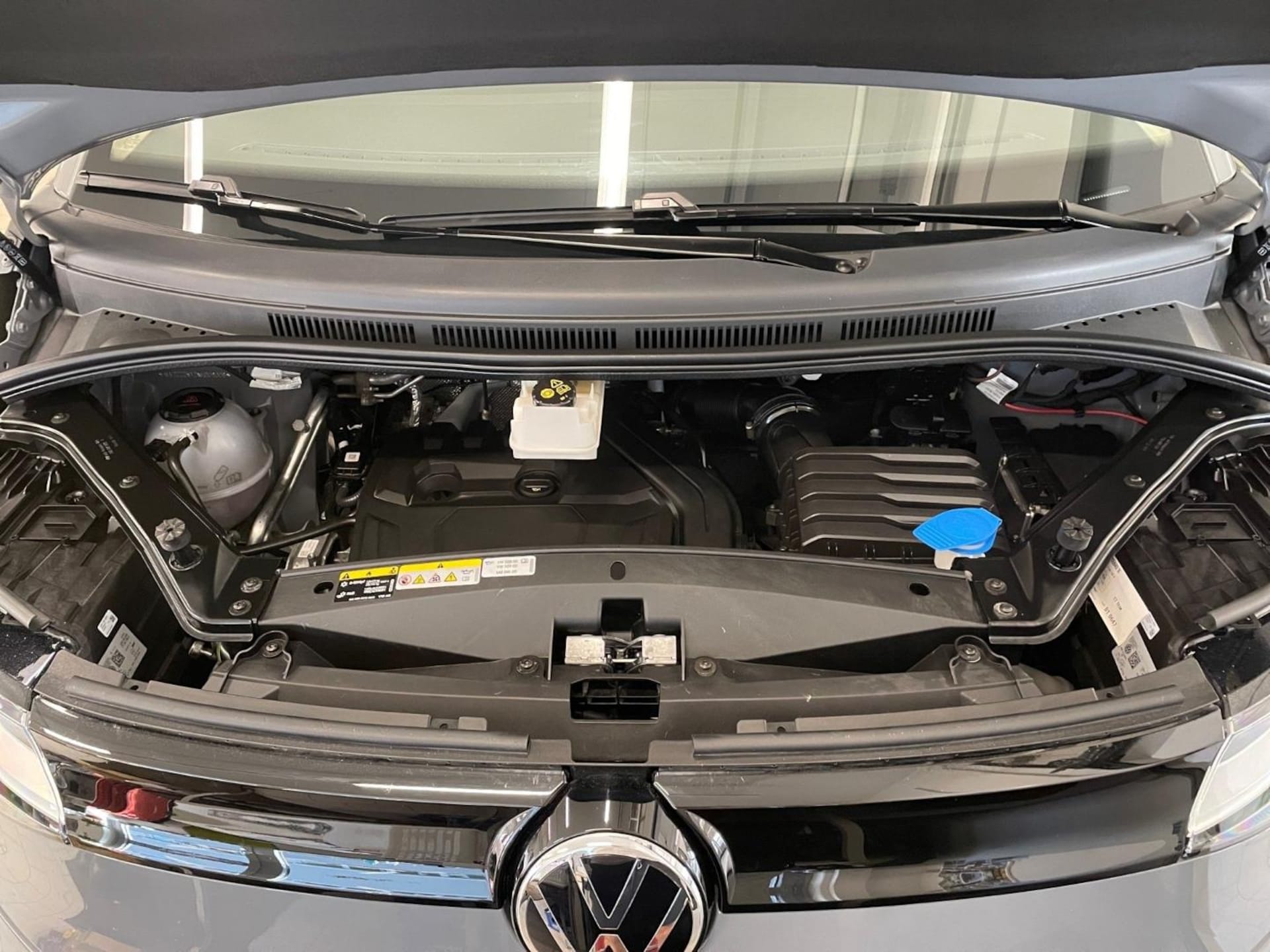 Volkswagen Multivan Basis-Modell