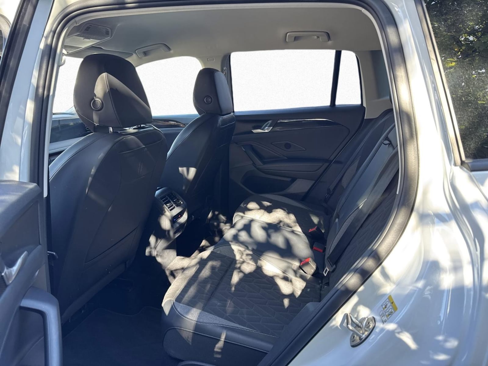Volkswagen Tiguan – Bild 13