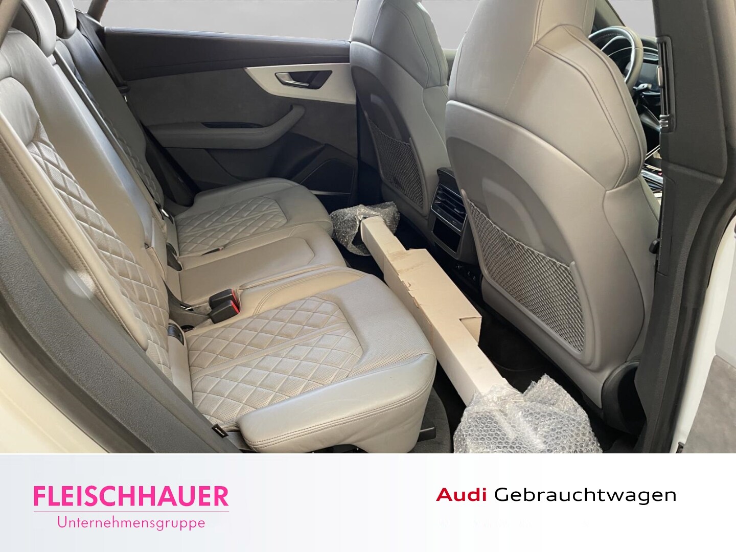 Image about Audi SQ8 TFSI quattro tiptronic