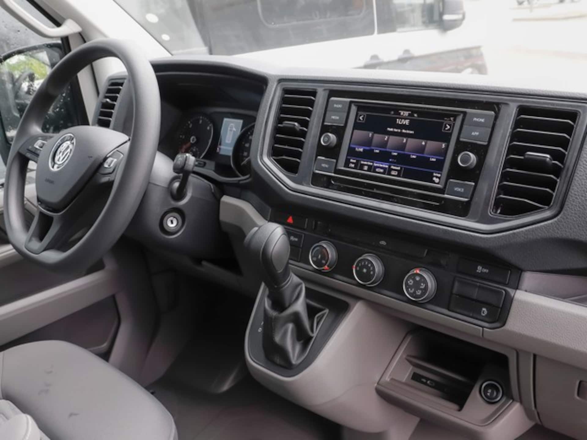 Volkswagen Grand California 680