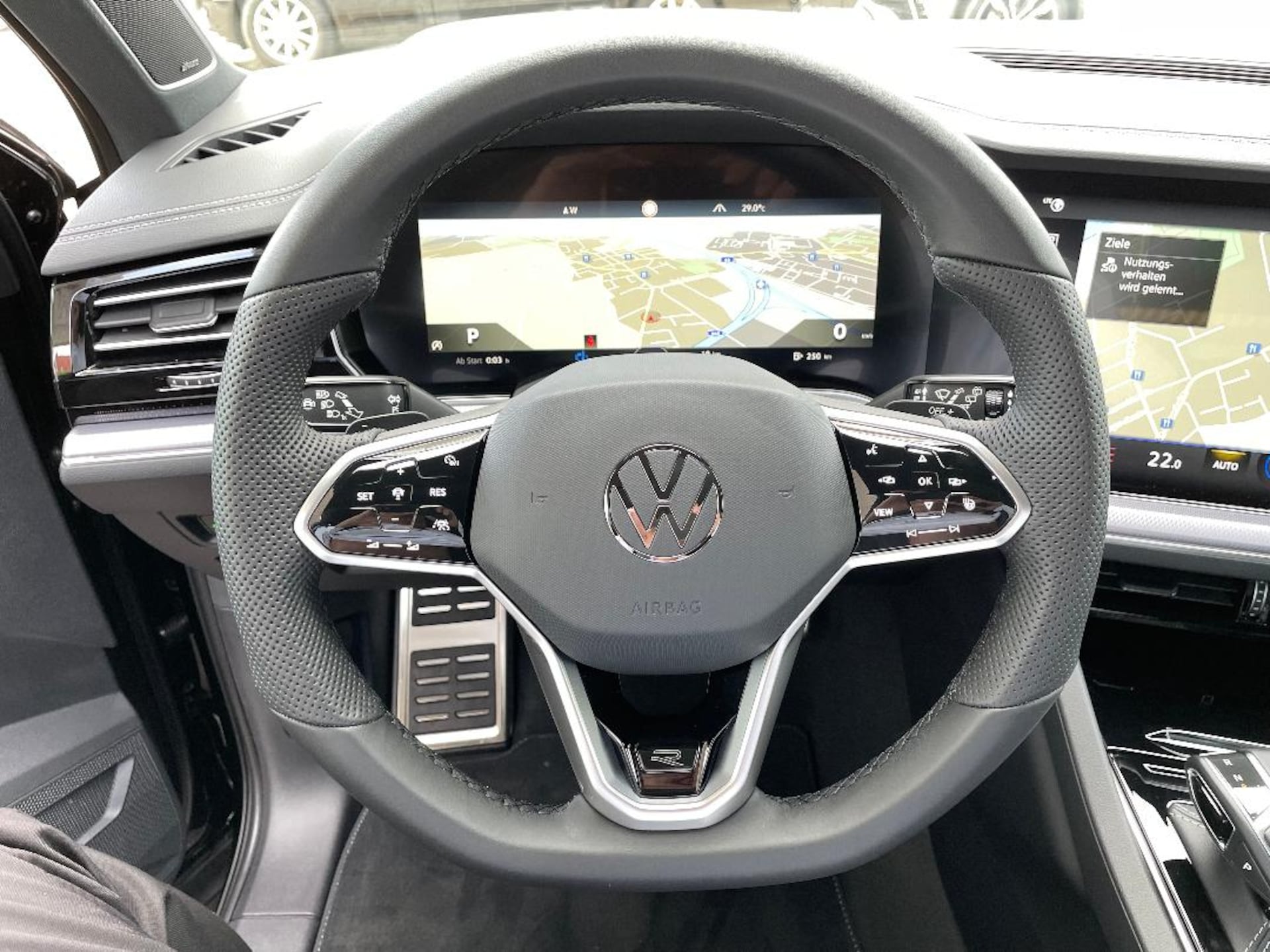 Volkswagen Touareg R-Line