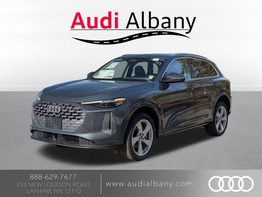 2025 Audi Q5 40 Premium Plus's photo