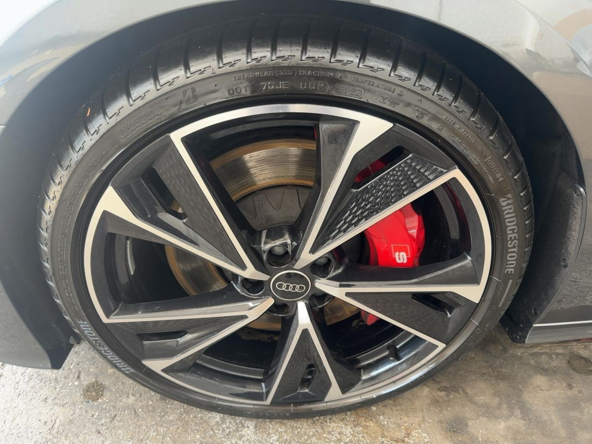 Audi S6 Avant