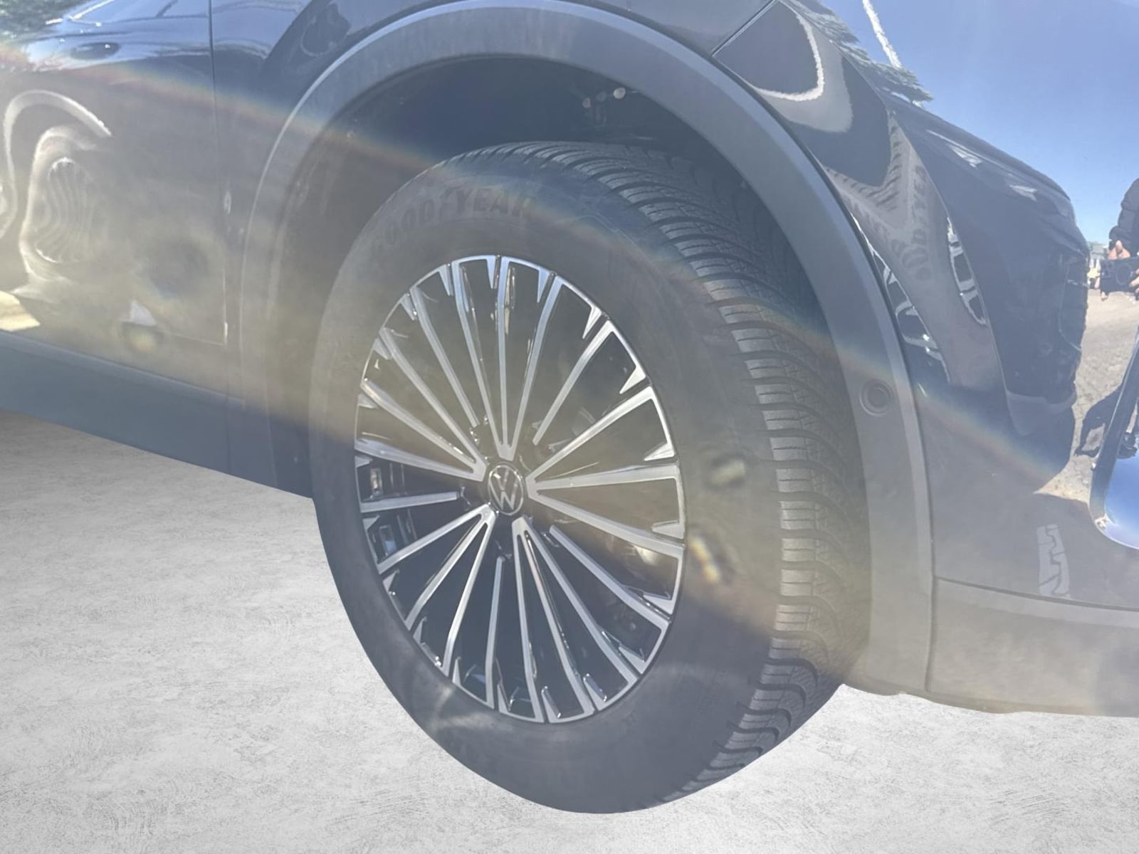 Volkswagen Tiguan – Bild 4