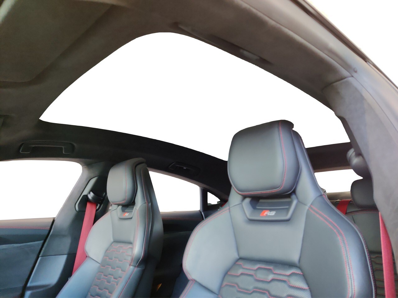 Image about Audi RS e-tron GT e-tron quattro