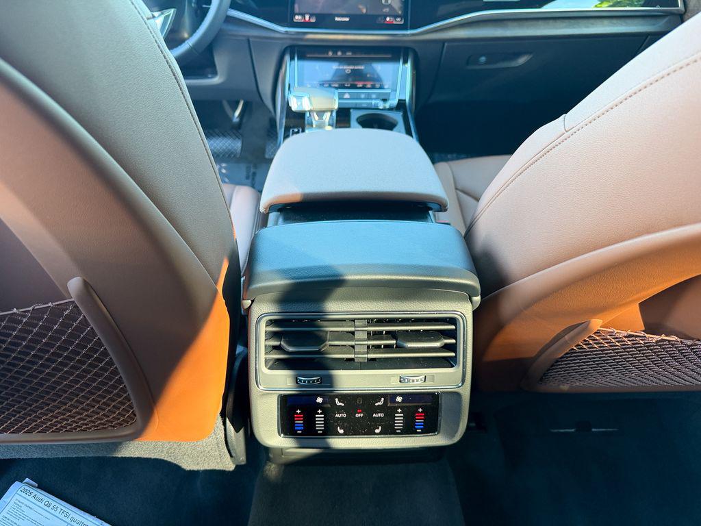 2025 Audi Q8 Premium Plus - Photo 26