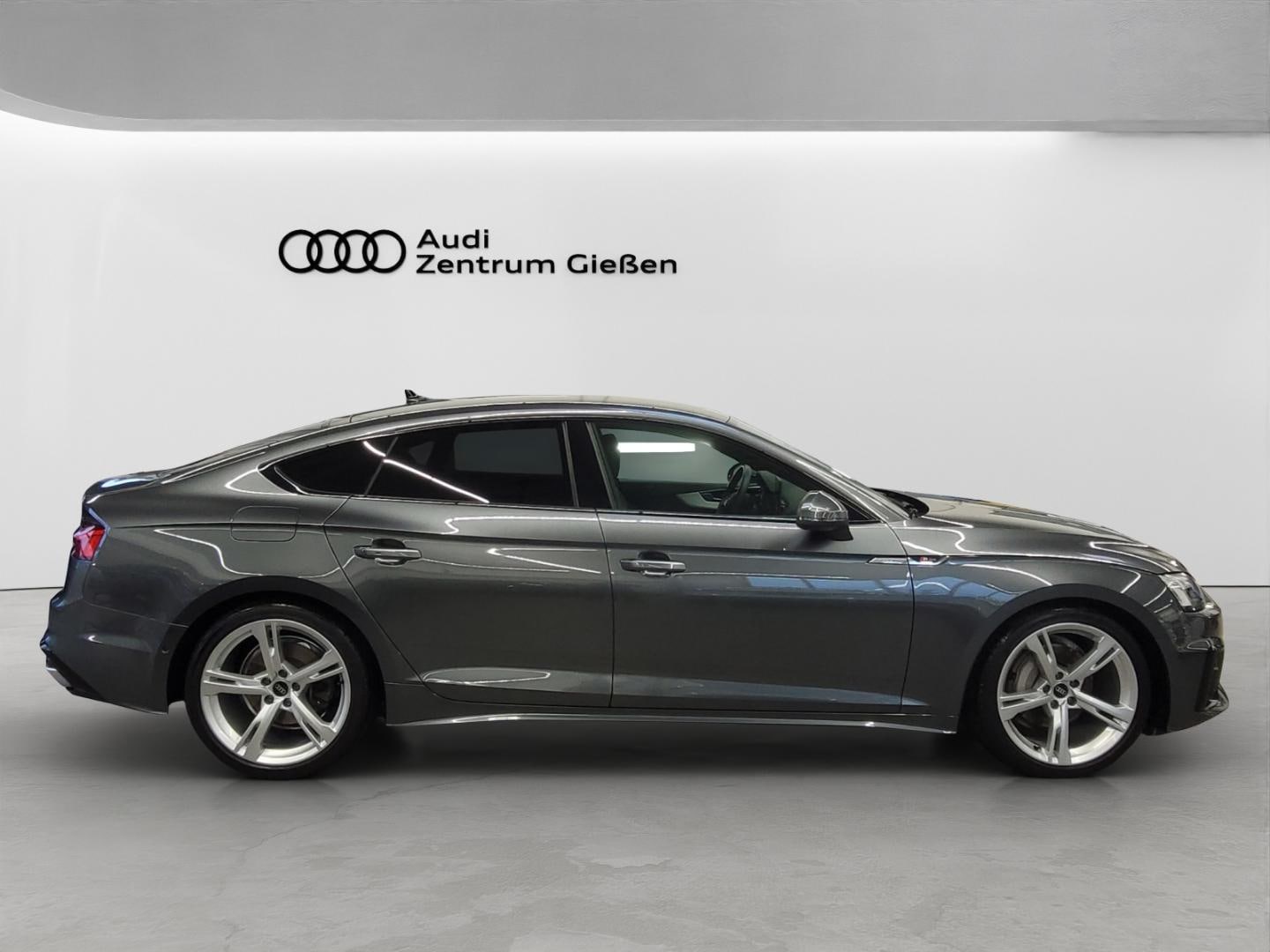 Bild über Audi A5 Sportback S line business 40 TDI quattro S tronic - für weitere Informationen kontaktieren Sie den Audi Partner