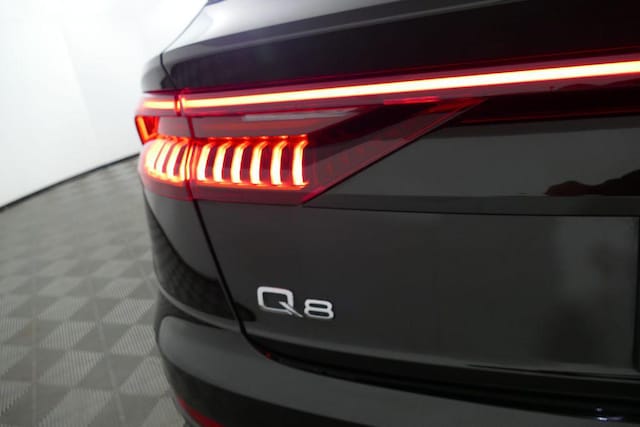 2023 Audi Q8