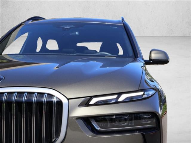 2026 BMW X7