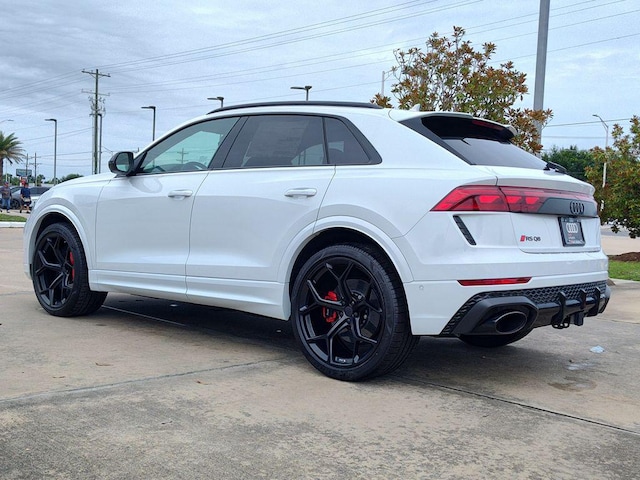 2026 Audi RS Q8 SUV performance
