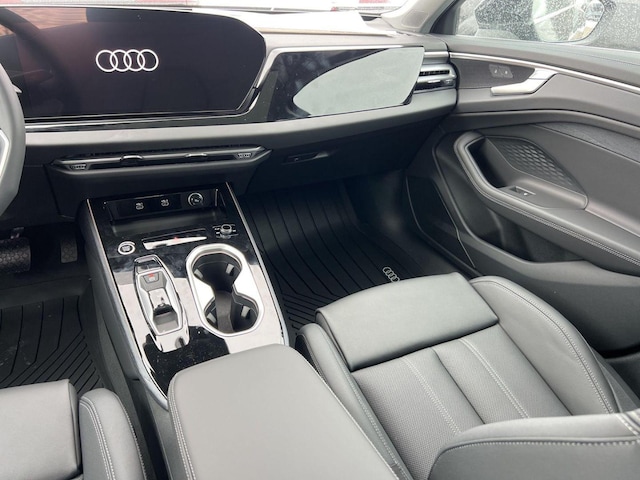 2026 Audi A6 Premium - Photo 15