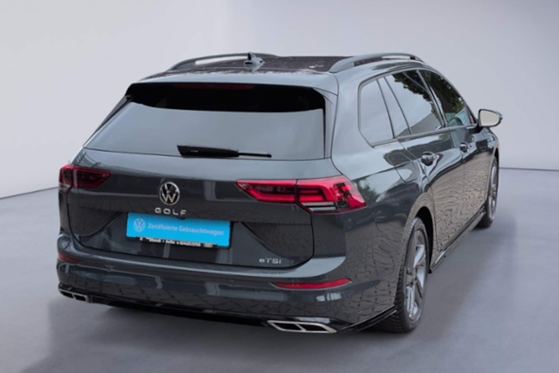 Volkswagen Golf Variant R-Line