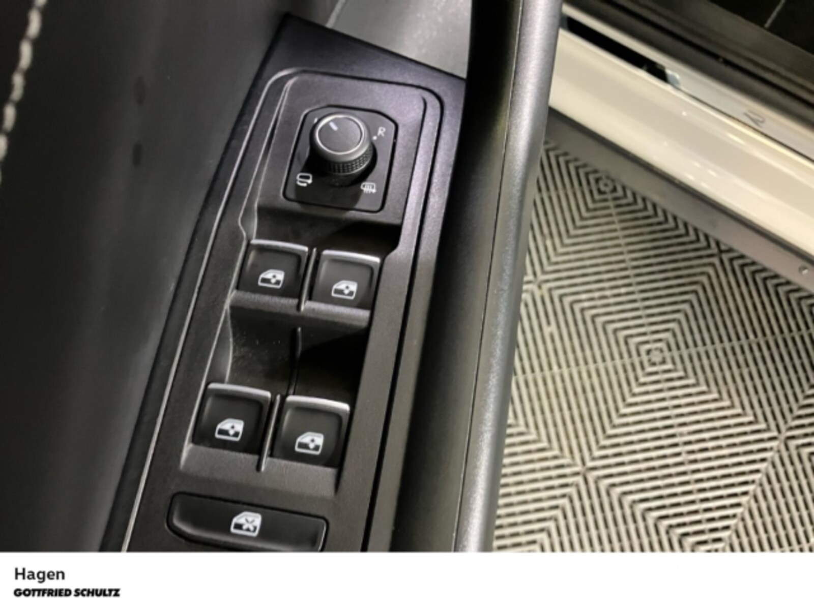 Volkswagen T-Roc – Bild 9
