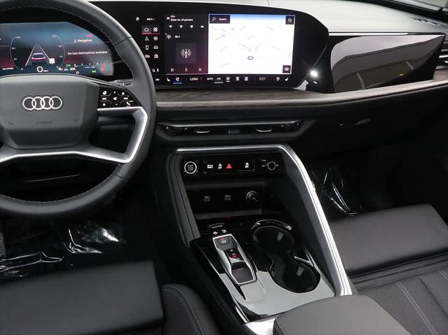 2025 AUDI Q5 - Image 17