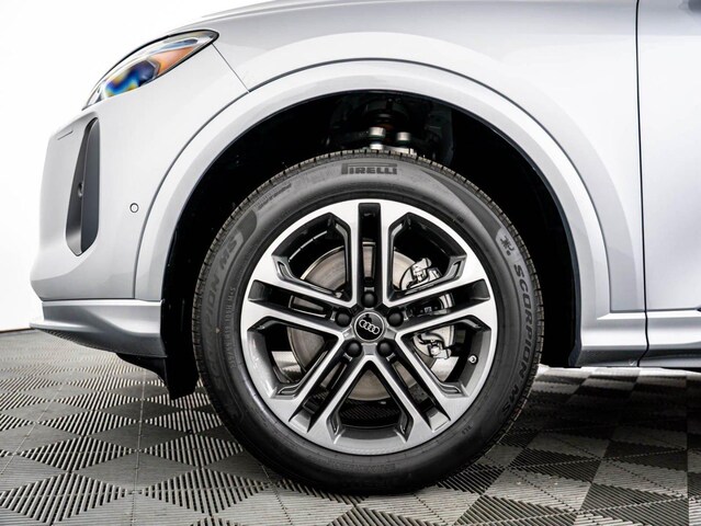 2026 Audi Q5 Premium - Photo 6