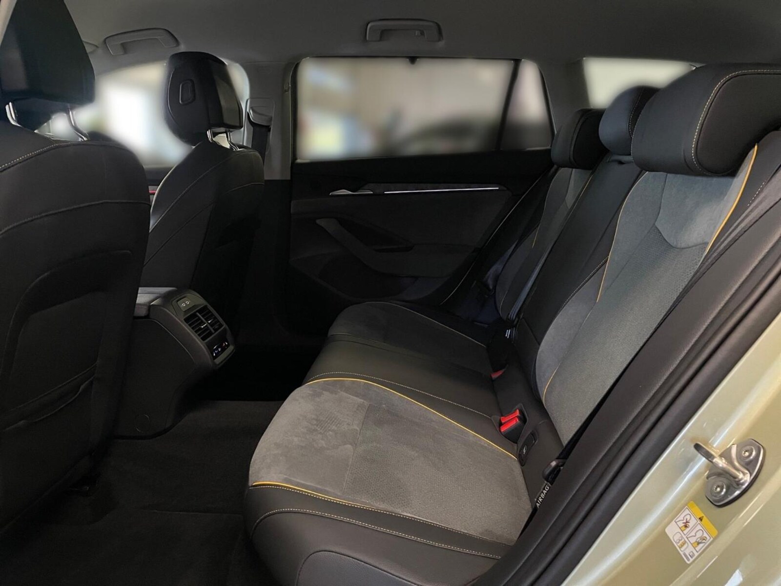 Škoda Superb Combi – Bild 13