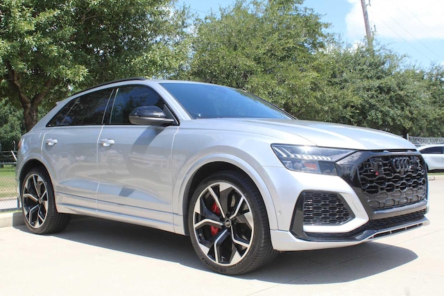 2022 Audi RS Q8