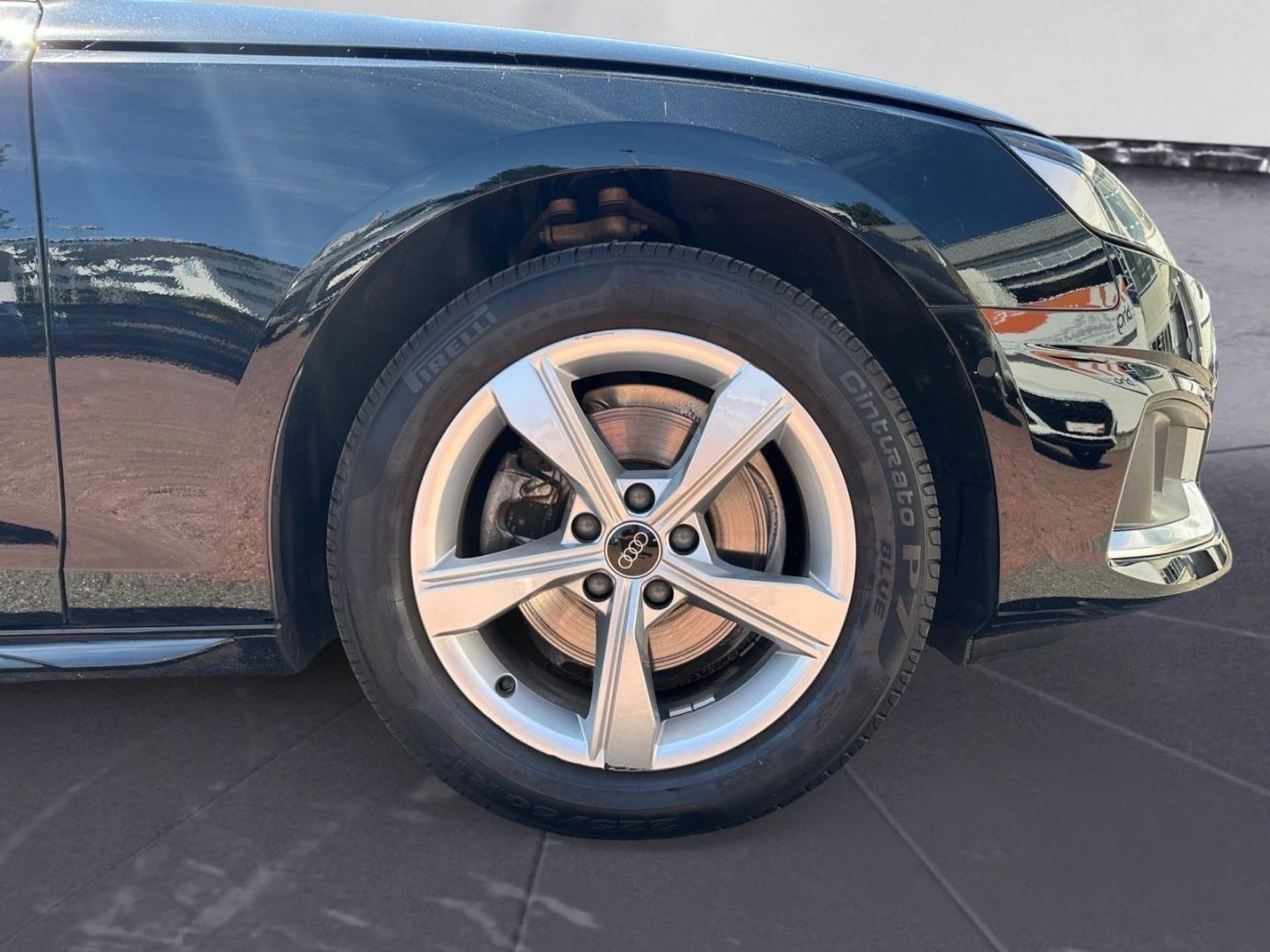 Audi A4 Avant Advanced