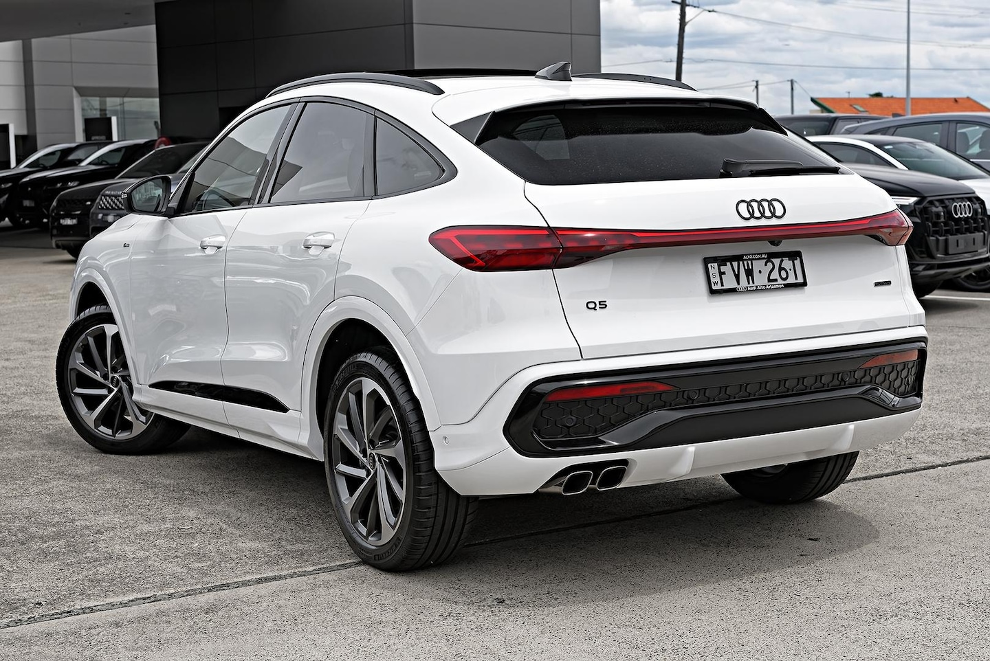 Image about Audi Q5 Sportback TDI quattro 150 kW