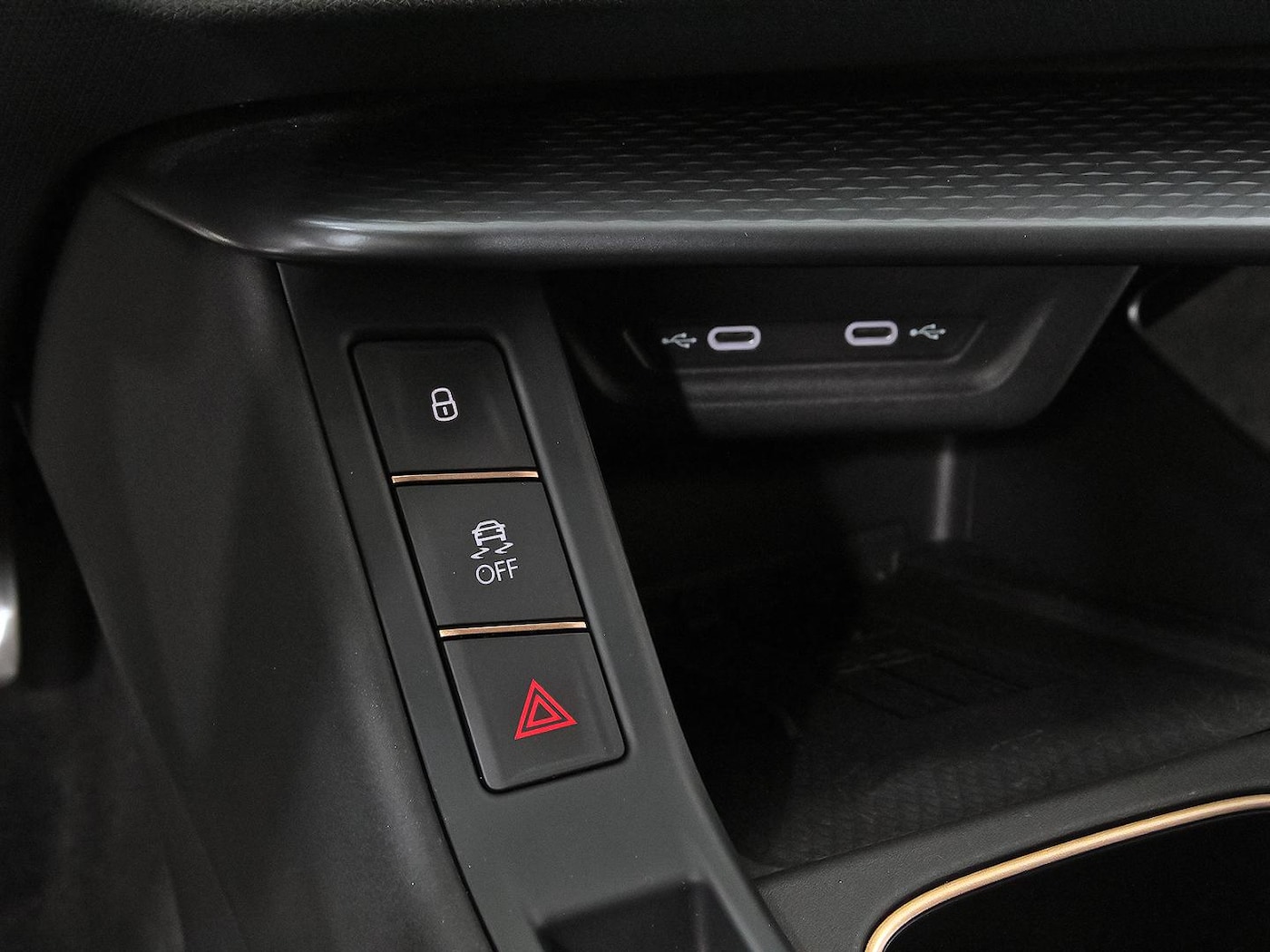 CUPRA Terramar 1.5 TSI e-Hybrid DSG 150 kW (204 CV) — photo 35