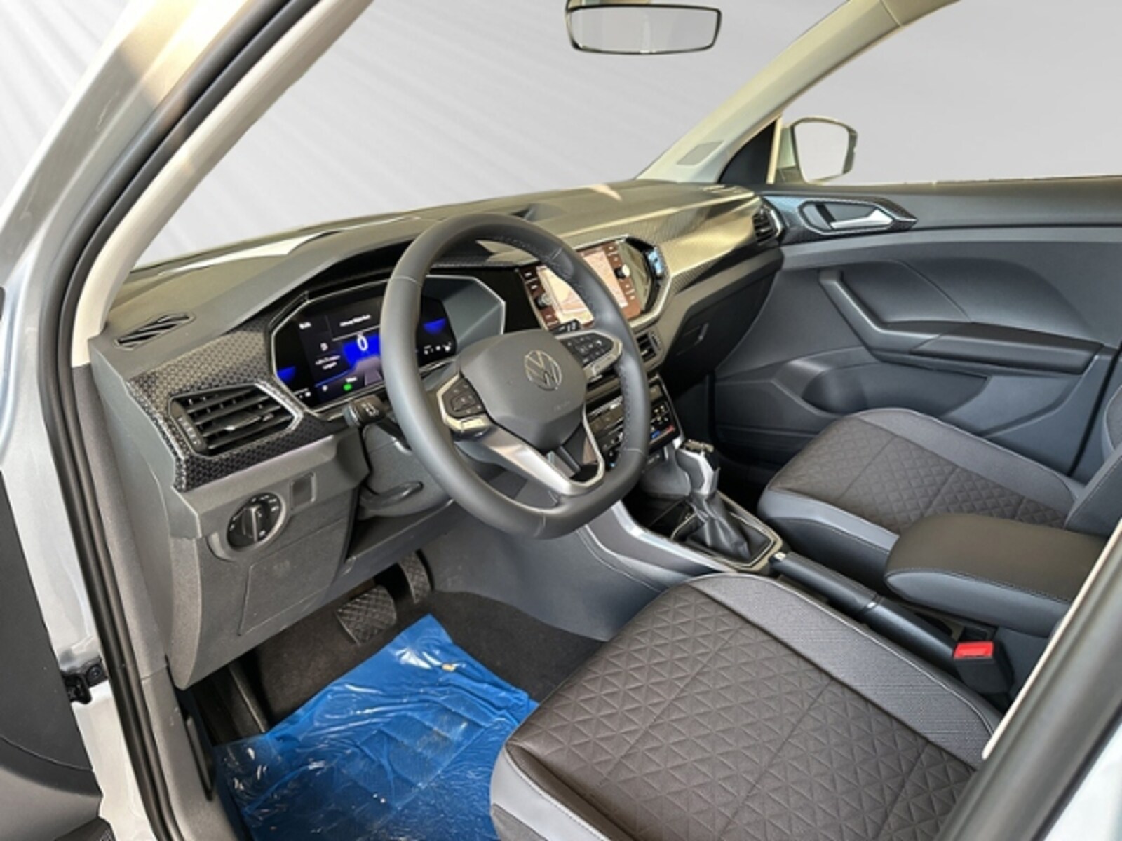 Volkswagen T-Cross – Bild 12