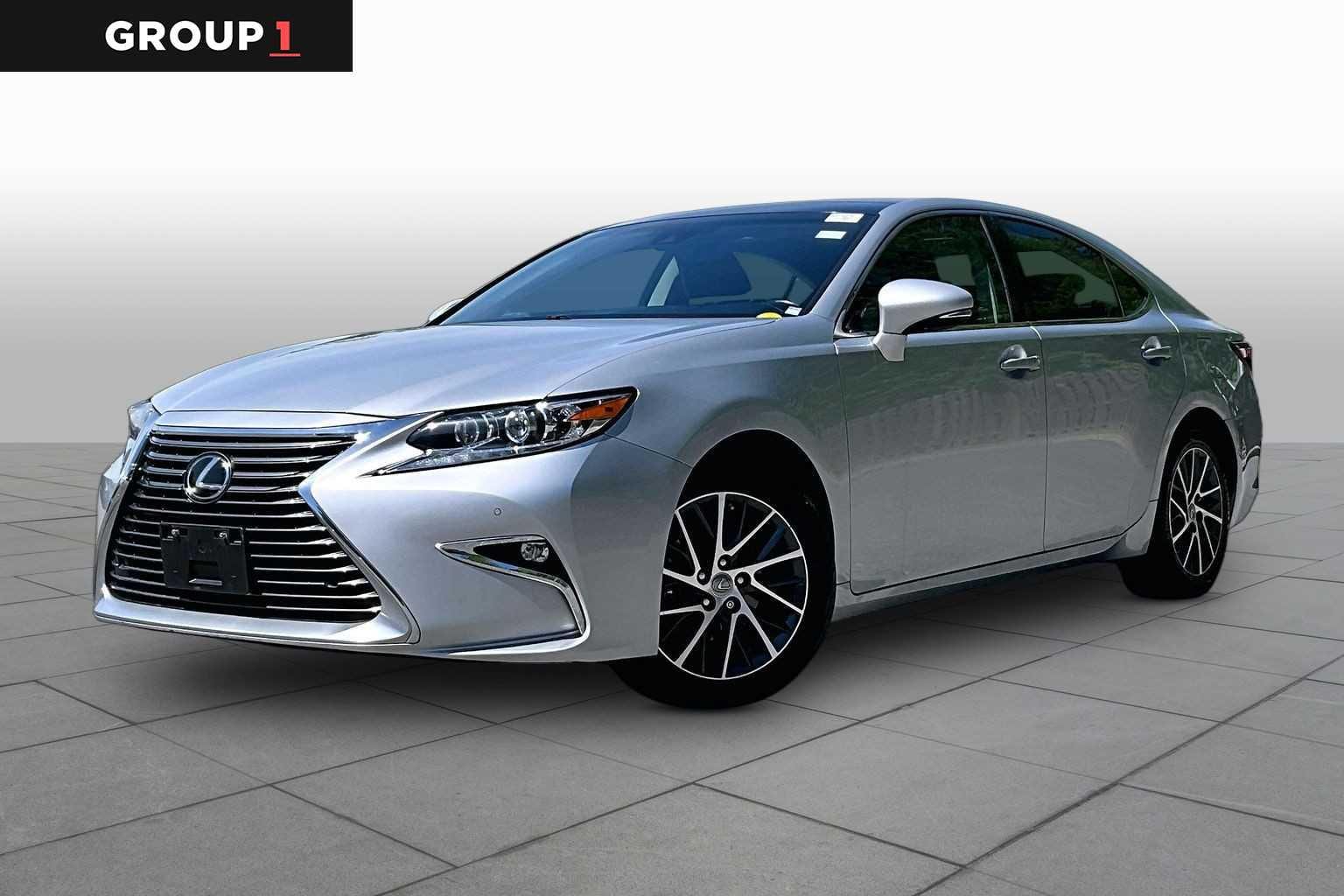 2017 Lexus ES 350 350's photo