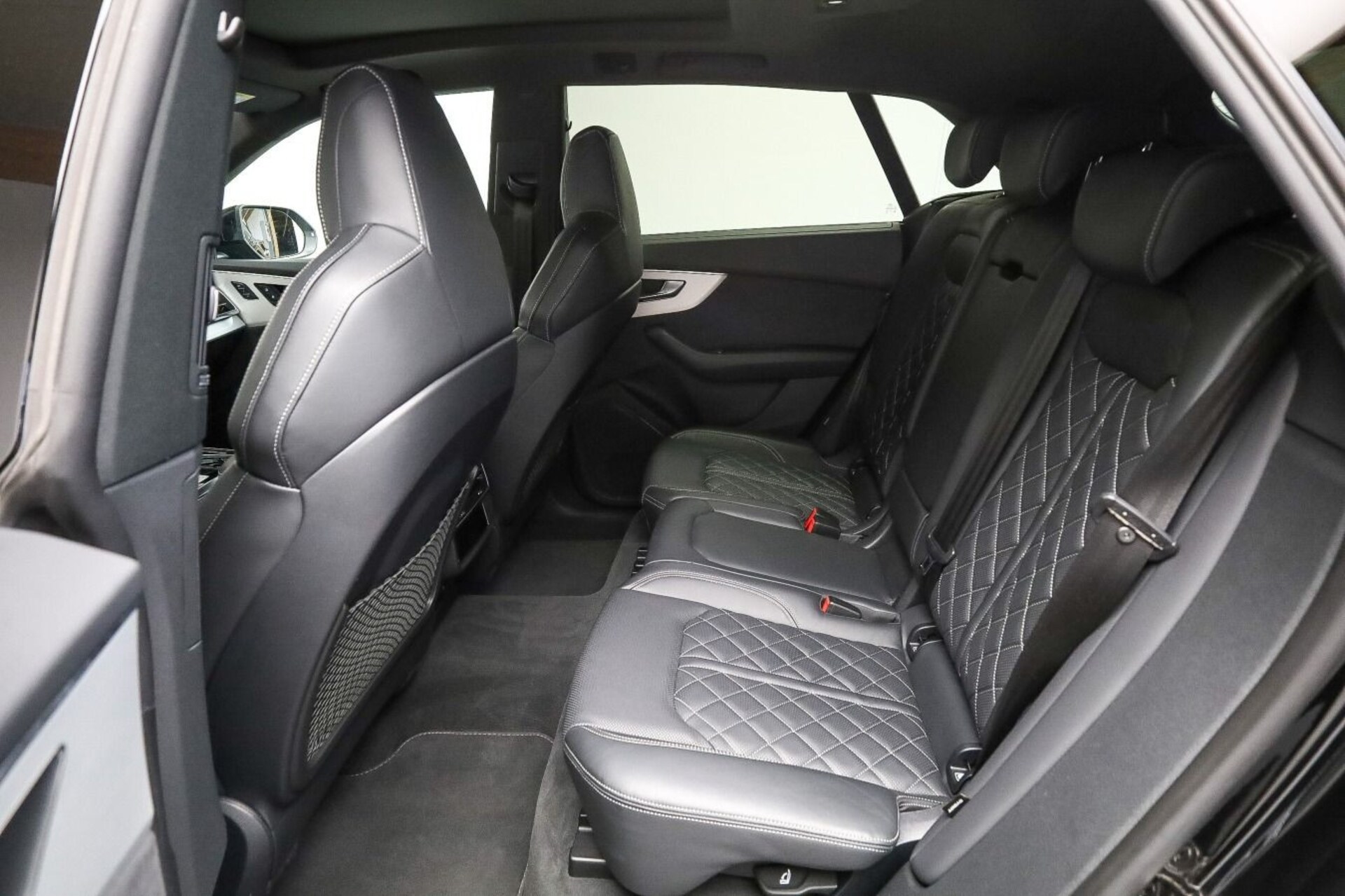 Audi SQ8 SUV