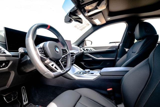 2025 BMW