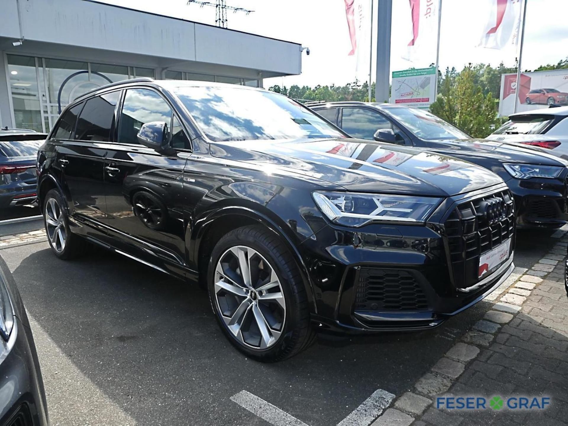 Audi Q7 SUV TFSI e S line