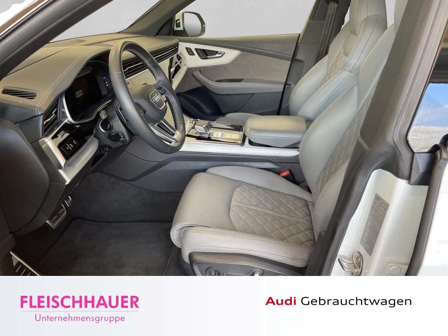 Image about Audi SQ8 TFSI quattro tiptronic