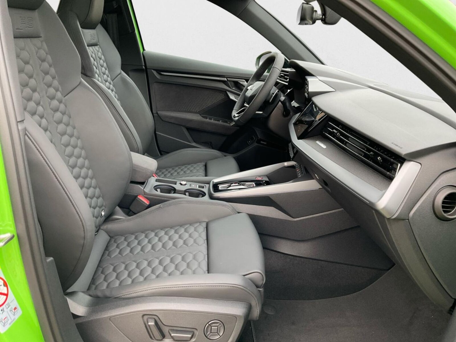 Audi RS 3 Limousine – Bild 16