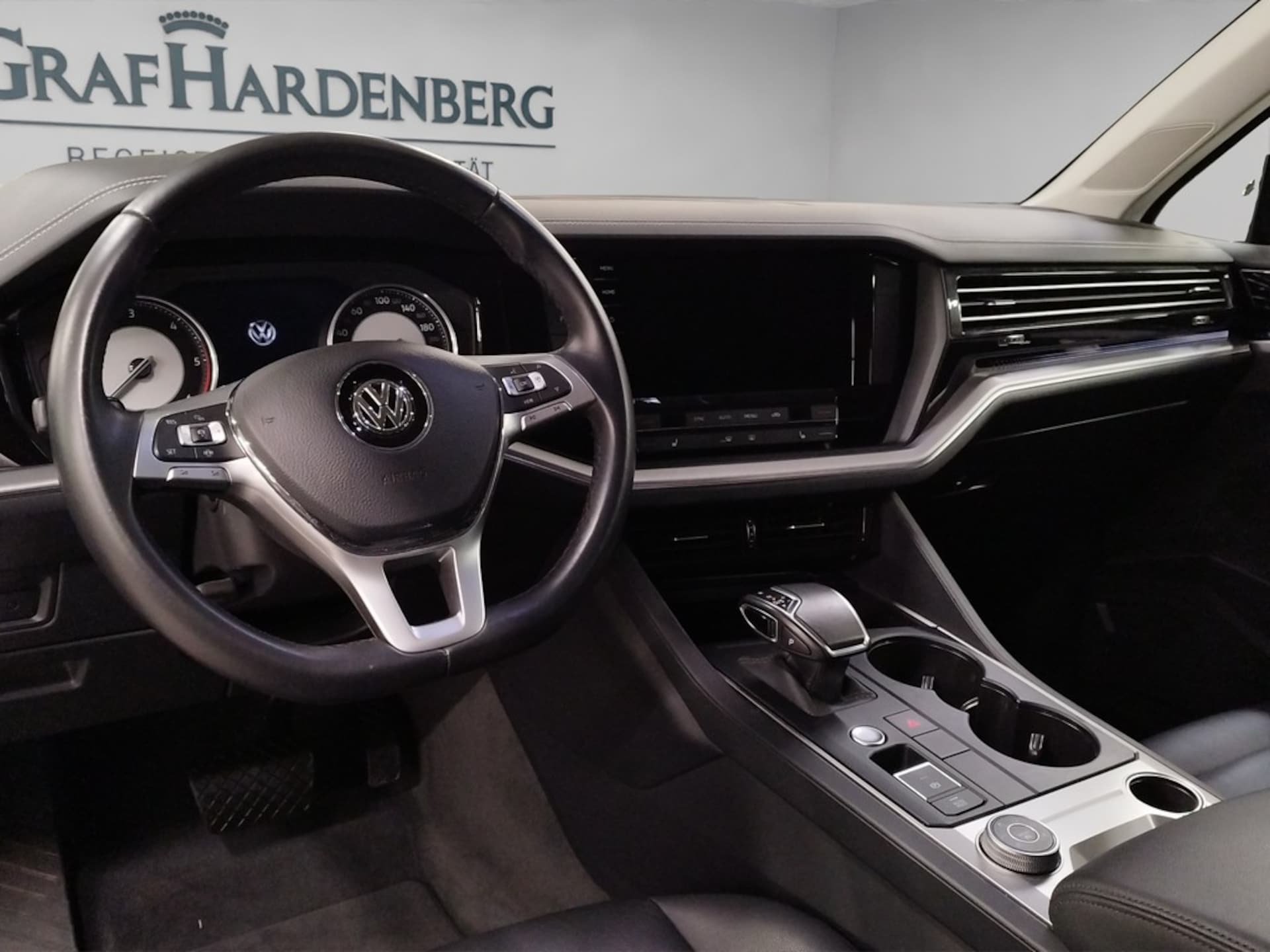 Volkswagen Touareg Basis-Modell