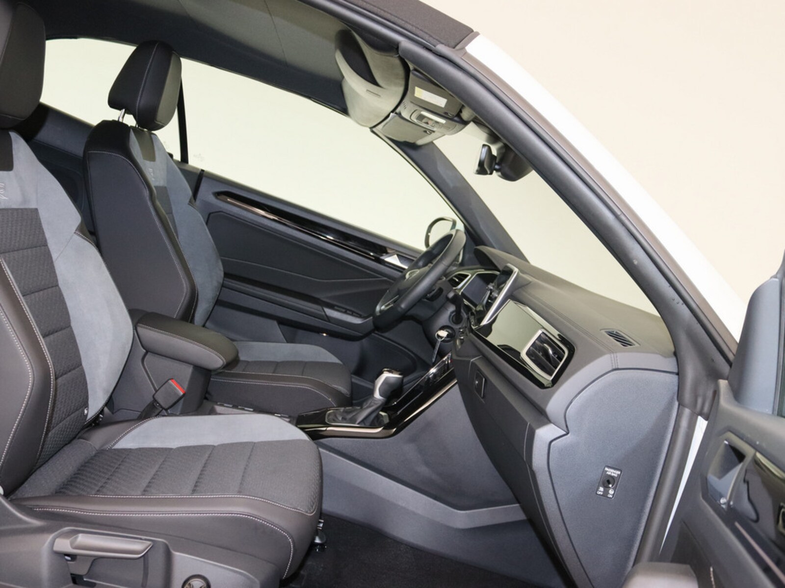 Volkswagen T-Roc Cabriolet – Bild 8