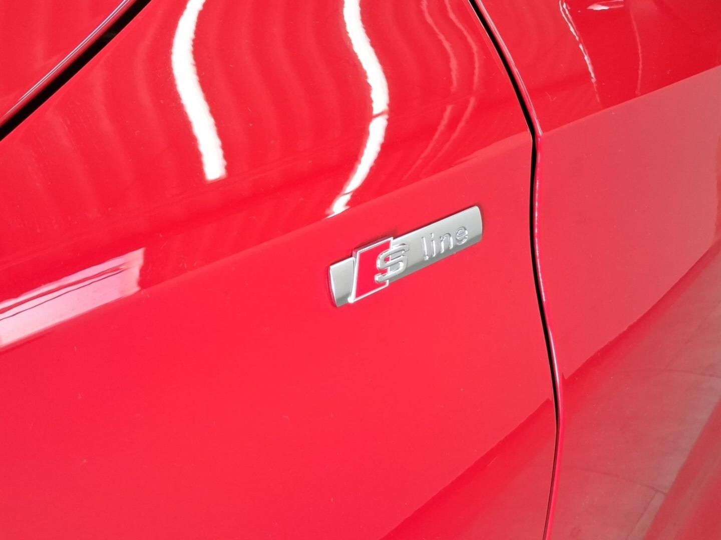 Bild über Audi A3 Sportback TDI S tronic - für weitere Informationen kontaktieren Sie den Audi Partner