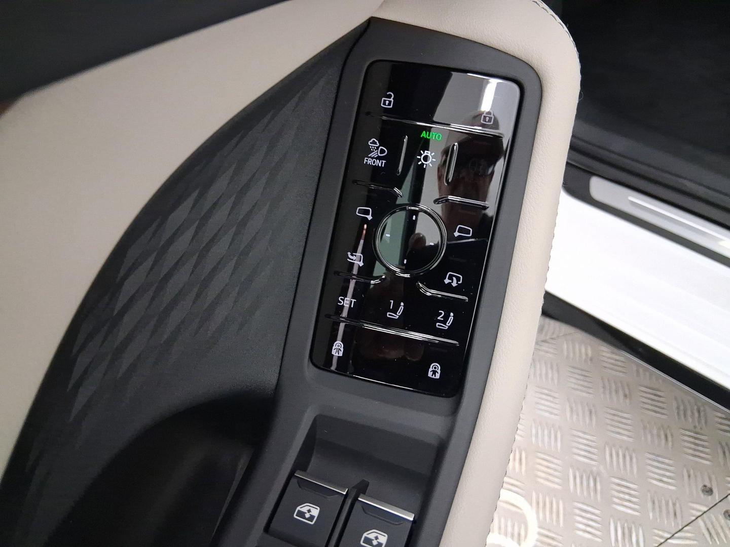 2026 Audi A6 Premium Plus - Photo 12