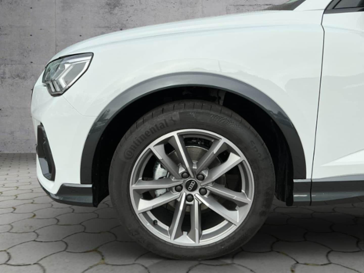 Bild über Audi Q3 Sportback TFSI 110 kW S tronic - für weitere Informationen kontaktieren Sie den Audi Partner
