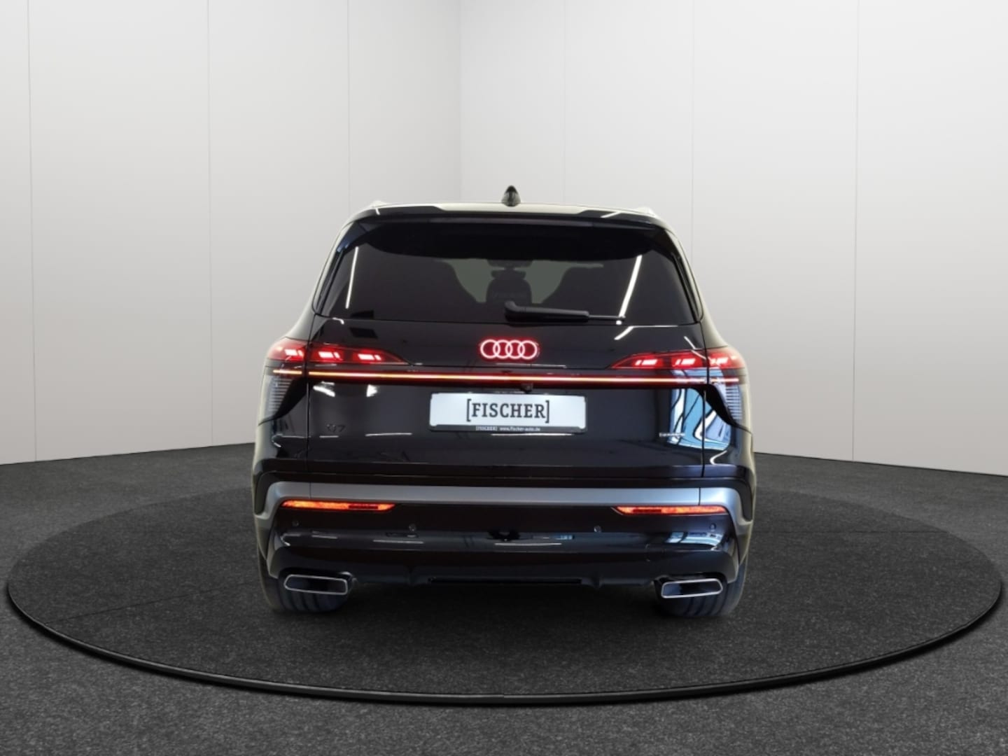 Bild über Audi Q7 SUV TDI quattro 220 kW tiptronic - für weitere Informationen kontaktieren Sie den Audi Partner