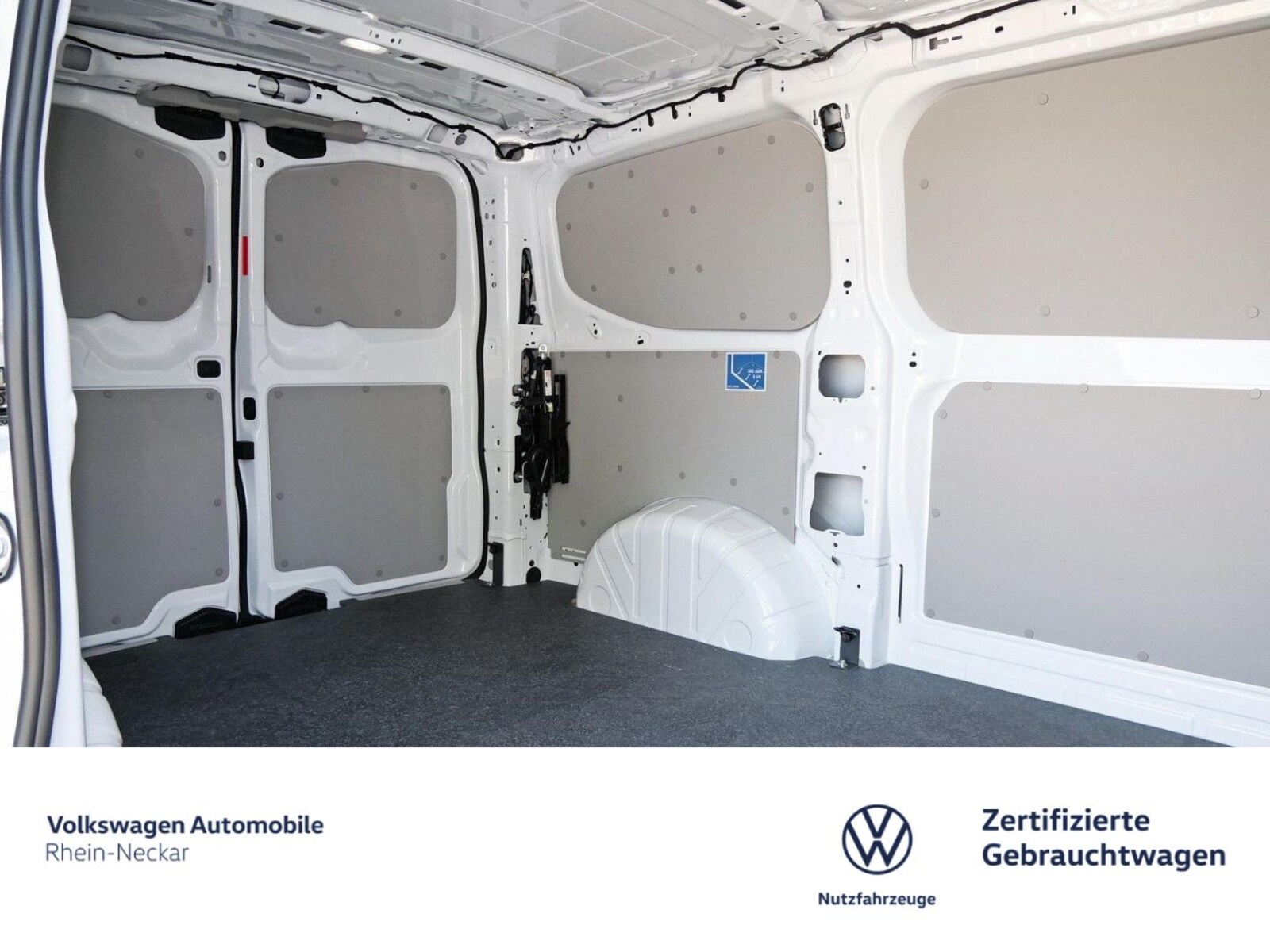 Volkswagen Transporter Kasten kurzer Radstand – Bild 13