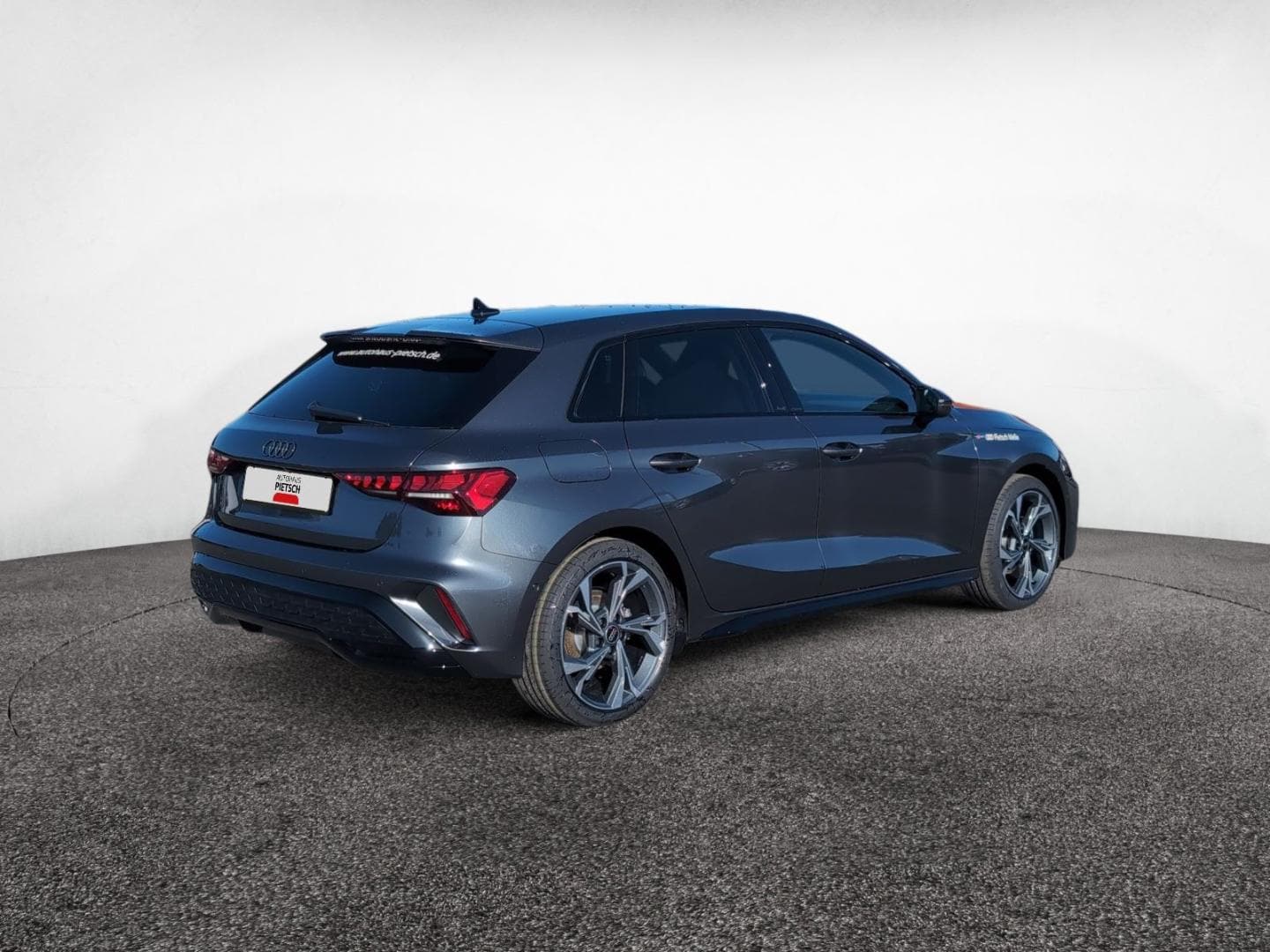 Bild über Audi A3 Sportback S line TFSI 110 kW S tronic - für weitere Informationen kontaktieren Sie den Audi Partner