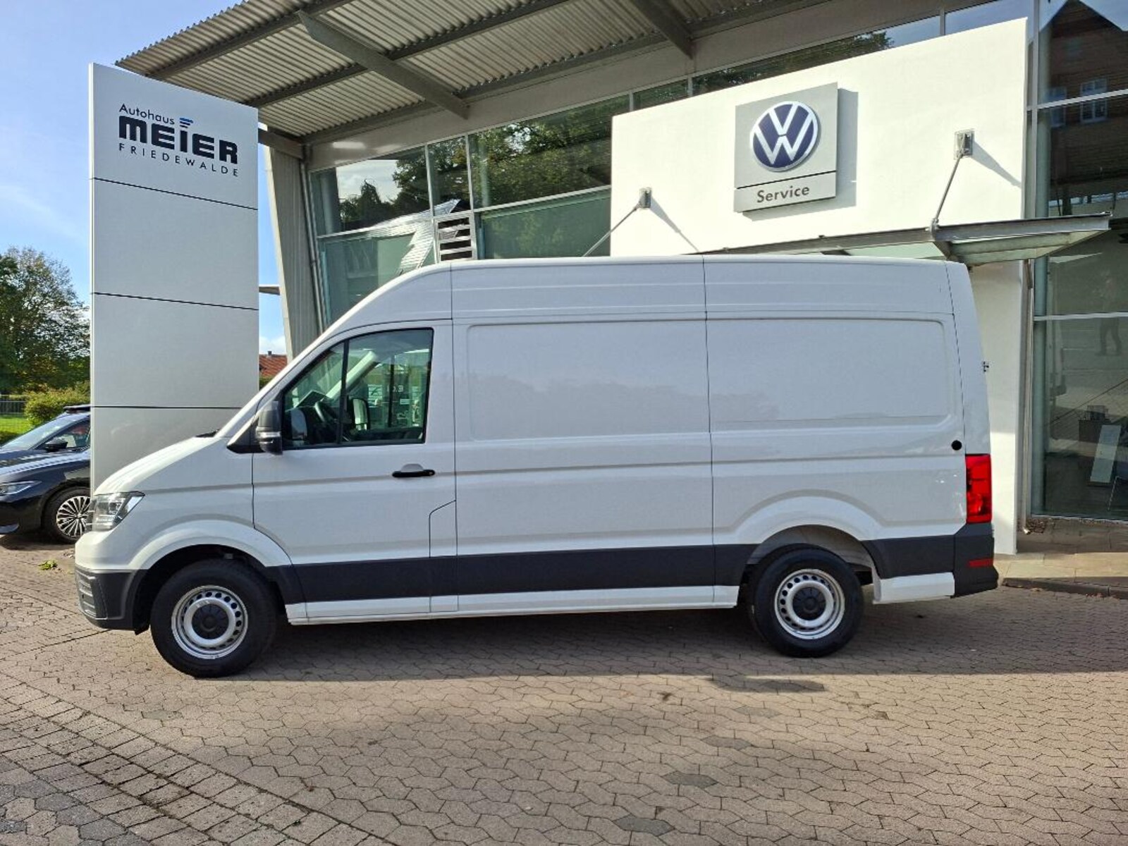 Volkswagen Crafter Kasten mittlerer Radstand – Bild 8