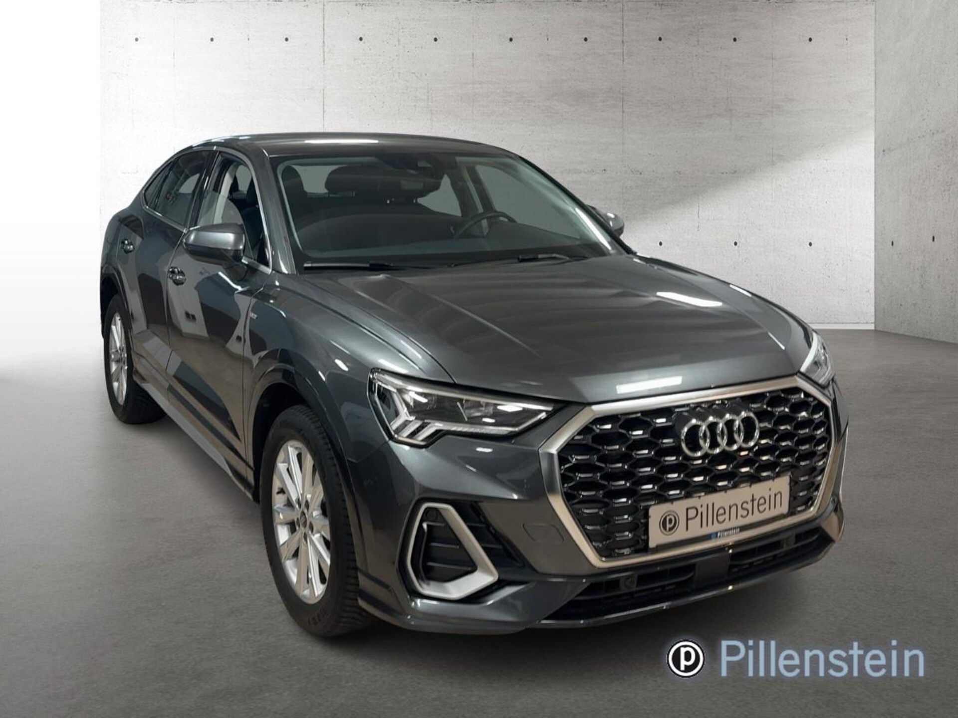 Audi Q3 Sportback S line