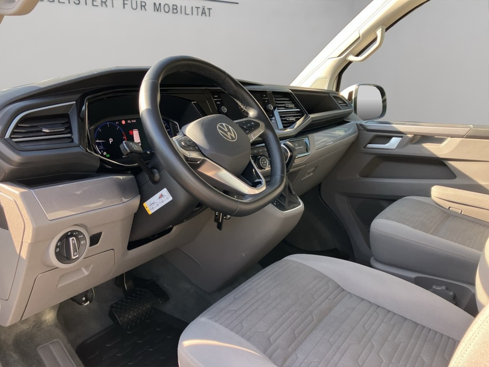 Volkswagen T6.1 California Ocean