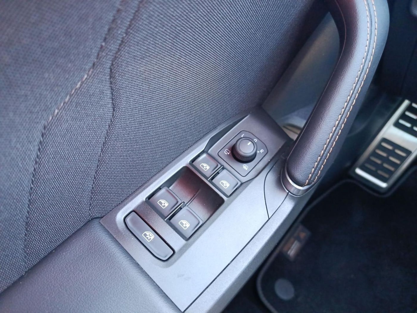 CUPRA Formentor 1.5 TSI e-Hybrid DSG 150 kW (204 CV) — photo 11